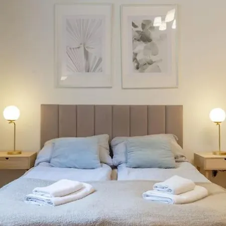 June B Appartement *