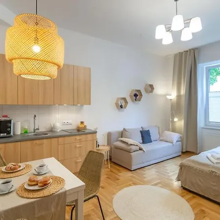 Apartment June B Krakau